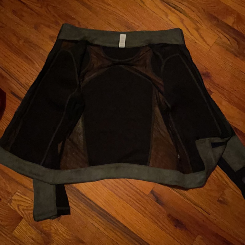 Jacket - Picture 2 of 4